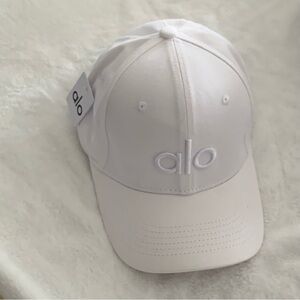 ALO Yoga Women's Cream Cap